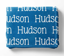 Load image into Gallery viewer, Personalized Kid Blanket - Name - The Little Arrows