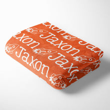 Load image into Gallery viewer, Personalized Kid Blanket - Name and Space Ship - The Little Arrows