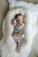 Load image into Gallery viewer, Vintage Floral Knotted Gown