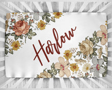 Load image into Gallery viewer, Personalized Crib Sheet - the Harlow collection - white - The Little Arrows