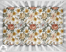 Load image into Gallery viewer, Crib Sheet - the Harlow collection - The Little Arrows