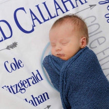 Load image into Gallery viewer, Personalized Plush Blanket - All over Arrow - The Little Arrows