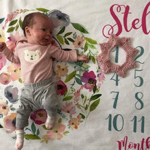 Load image into Gallery viewer, Milestone / Monthly Blanket - Floral Circle - The Little Arrows
