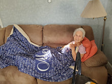 Load image into Gallery viewer, Personalized Grandparent Blanket - Personalized Grandma Blanket - Grandparent Gift - Grandkid Blanket - Gifts for Grandma - Grandma Gift