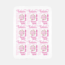 Load image into Gallery viewer, Personalized Fleece Baby Blanket - Floral Wreath - The Little Arrows
