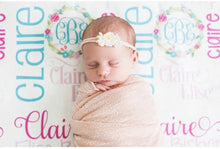 Load image into Gallery viewer, Personalized Fleece Baby Blanket - Floral Wreath - The Little Arrows
