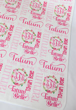 Load image into Gallery viewer, Personalized Fleece Baby Blanket - Floral Wreath - The Little Arrows
