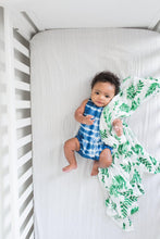 Load image into Gallery viewer, Leaf Muslin Blanket - The Little Arrows
